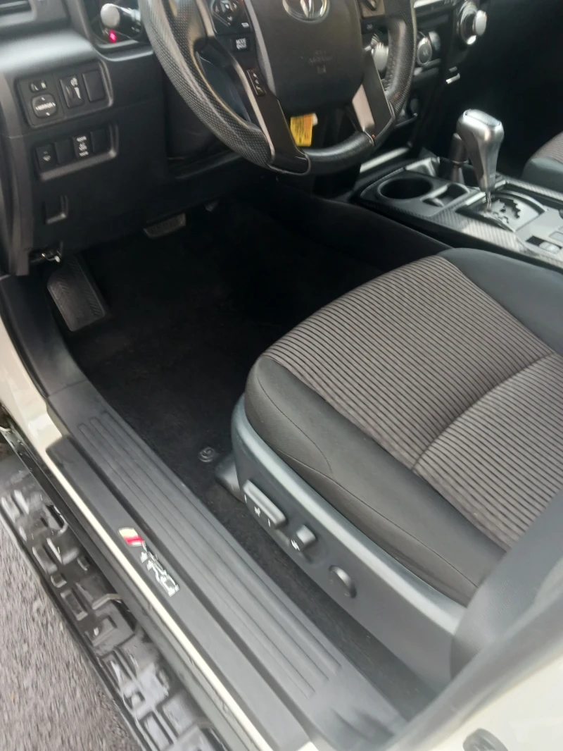 Toyota 4runner, снимка 5 - Автомобили и джипове - 52092917