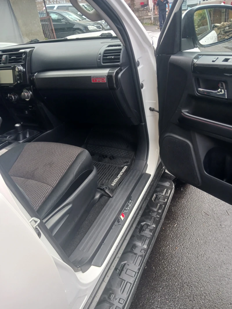 Toyota 4runner, снимка 8 - Автомобили и джипове - 52092917