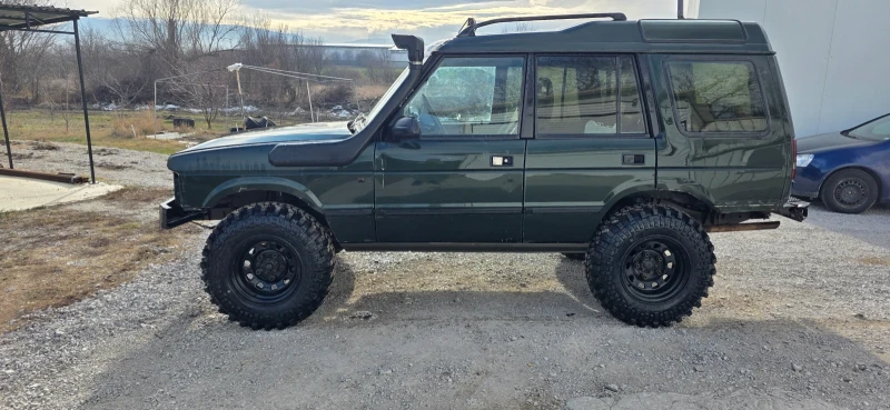 Land Rover Discovery 2.5TD, снимка 2 - Автомобили и джипове - 52954566