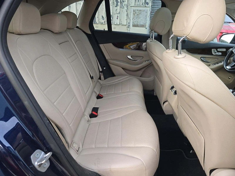 Mercedes-Benz GLC 300 2017* 9G TRONICK* BURAMSTER* KEYLESS GO* PANO, снимка 11 - Автомобили и джипове - 53108743