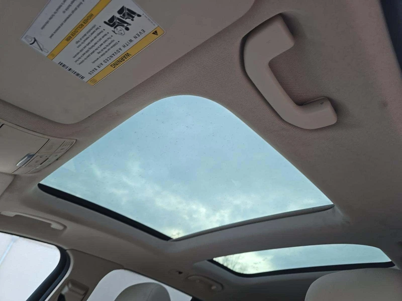 Mercedes-Benz GLC 300 2017* 9G TRONICK* BURAMSTER* KEYLESS GO* PANO, снимка 9 - Автомобили и джипове - 53108743