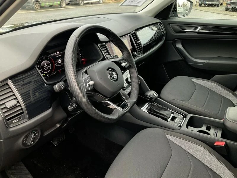 Skoda Kodiaq 125 2.0 TDI DSG 4x4*LED*Navi*ACC*ГАРАНЦИЯ, снимка 10 - Автомобили и джипове - 47217013