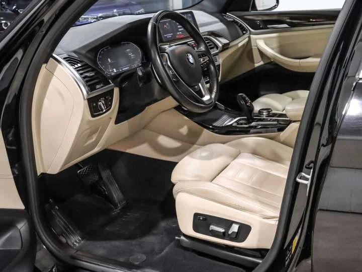 BMW X3 xDrive30i / Apple CarPlay / Beige Int / Heated Sea | Mobile.bg � ����������� 11