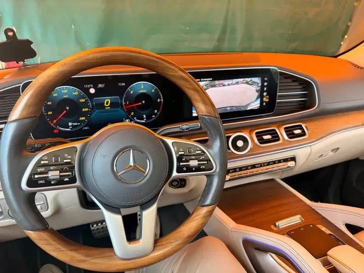 Mercedes-Benz GLS 400 d 4MATIC AMG-Line, снимка 5 - Автомобили и джипове - 56008088