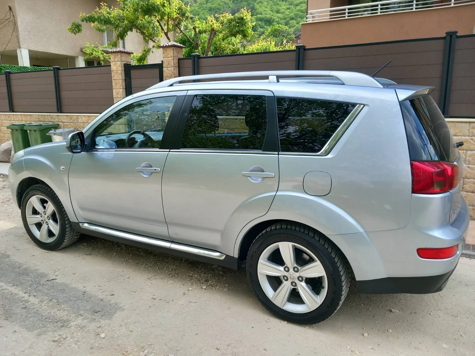 Peugeot 4007 2.2 HDI - изображение 5