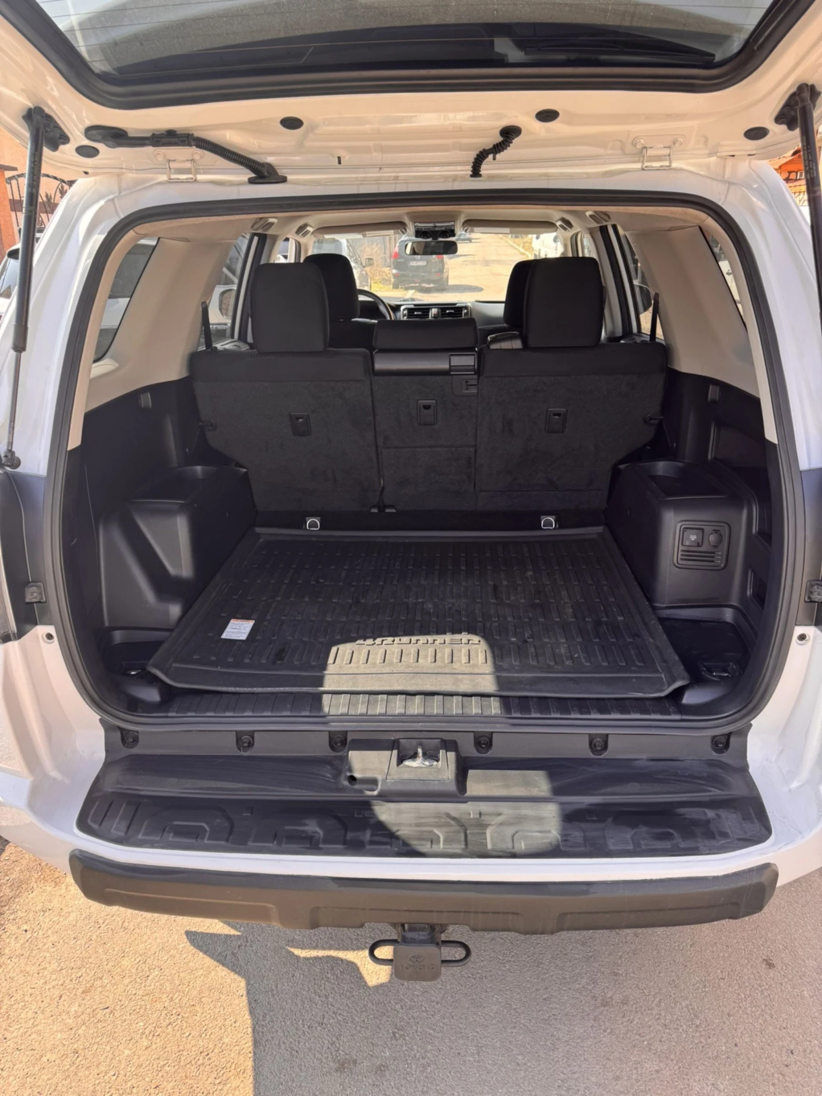 Toyota 4runner, снимка 15 - Автомобили и джипове - 53542129