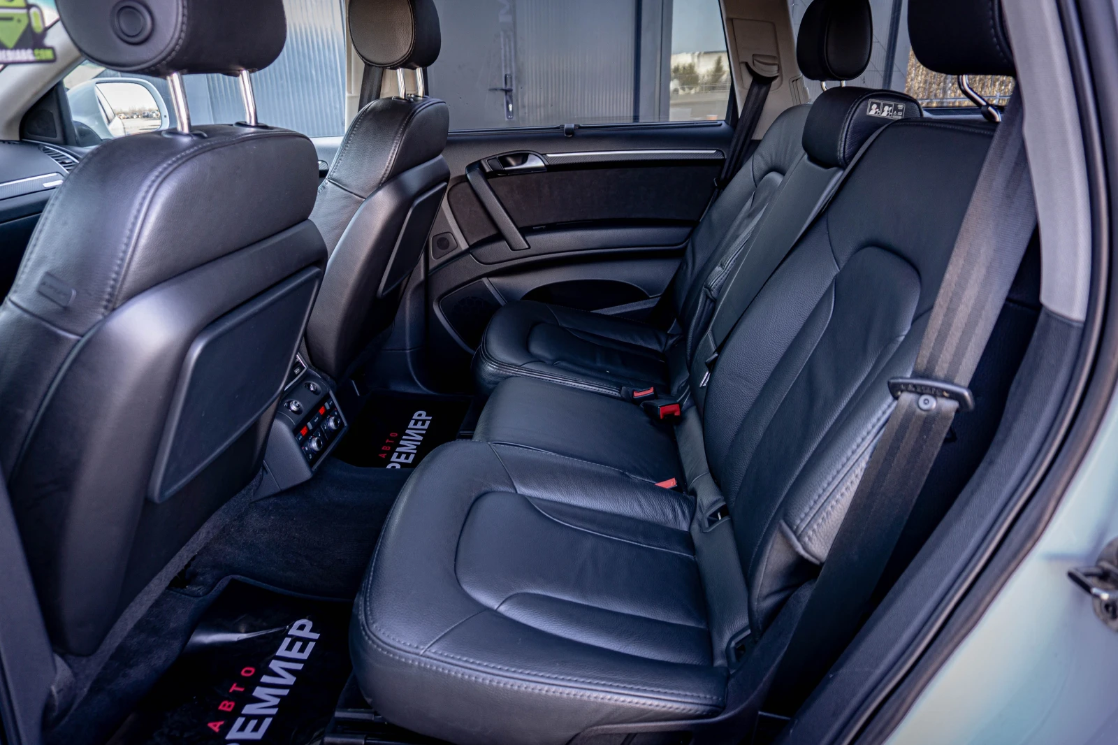 Audi Q7 4.2TDI-SLine-Quattro-РЕАЛНИ КМ. ПЕРФЕКТНА!, снимка 12 - Автомобили и джипове - 53823335