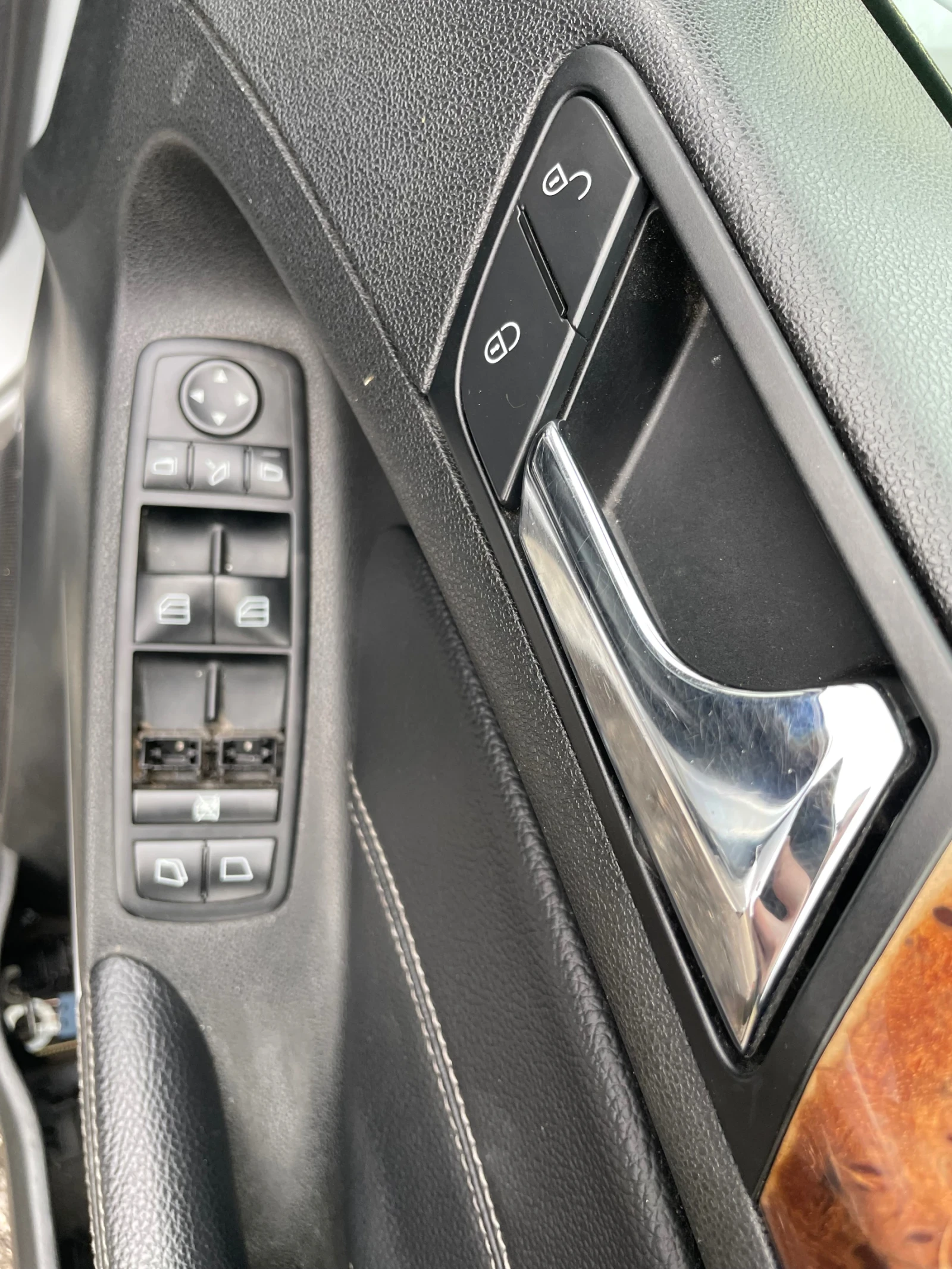 Mercedes-Benz GL 420, снимка 11 - Автомобили и джипове - 53857778