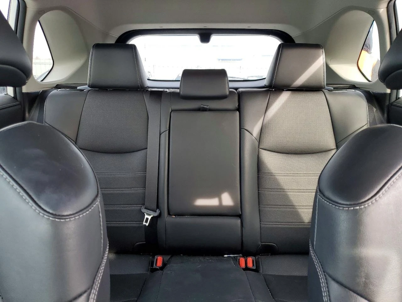 Toyota Rav4 LIMITED, снимка 11 - Автомобили и джипове - 53913136