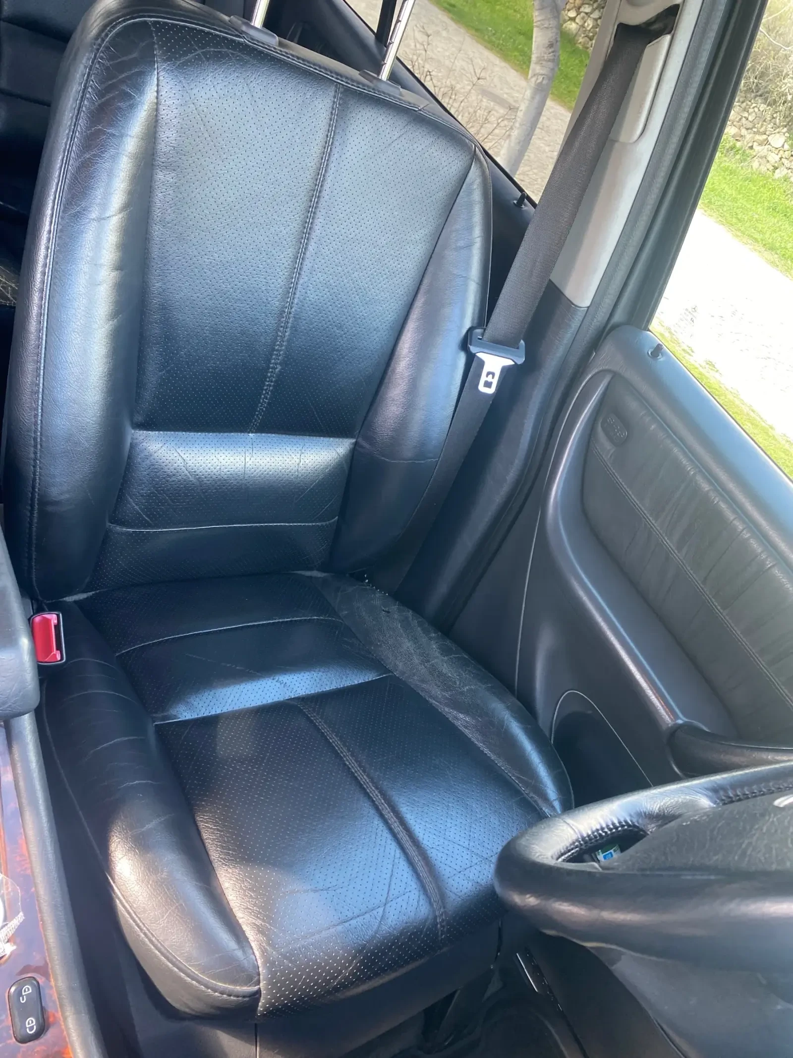 Mercedes-Benz ML 270 ТОП, снимка 9 - Автомобили и джипове - 54159519