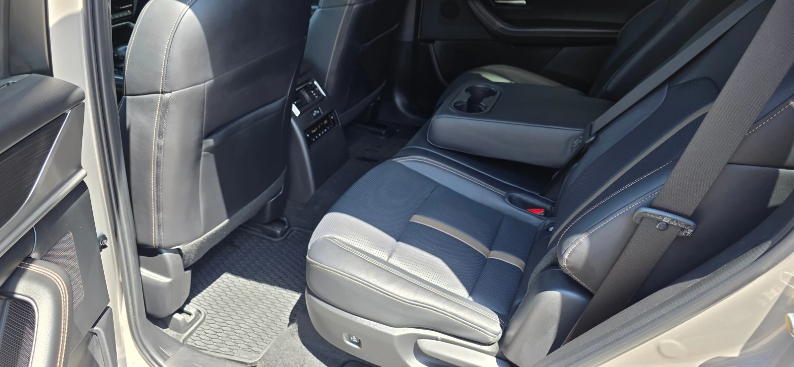 Mazda CX-80 AWD / 4x4 HOMURA PLUS, снимка 15 - Автомобили и джипове - 54966415