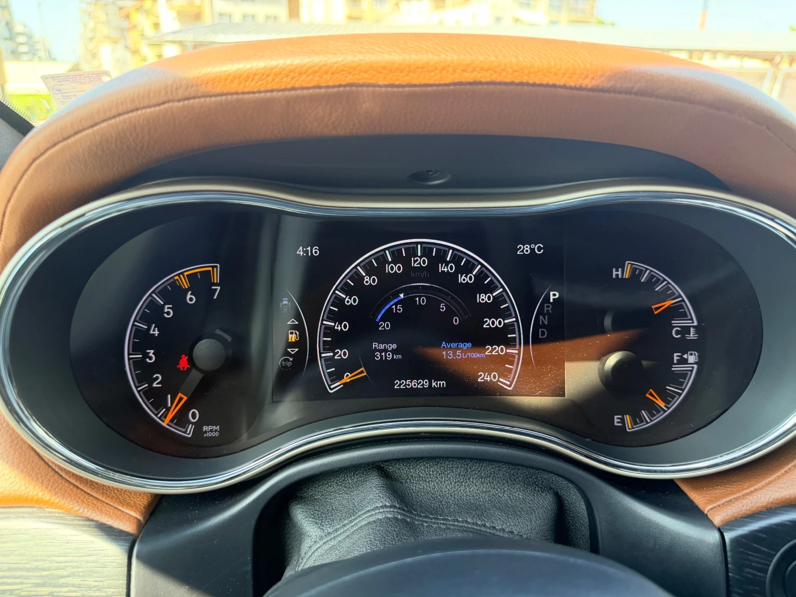 Jeep Grand cherokee 5.7 SUMMIT лизинг , снимка 16 - Автомобили и джипове - 55091266