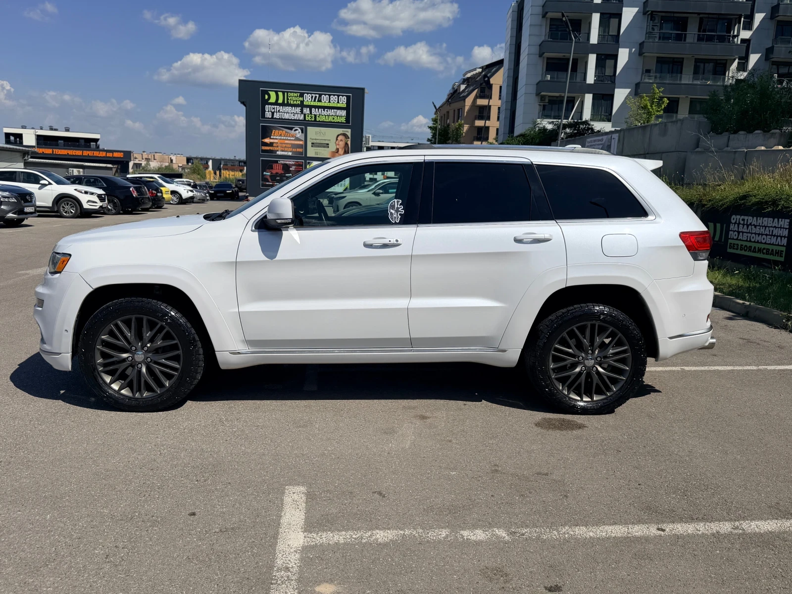 Jeep Grand cherokee 5.7 SUMMIT лизинг , снимка 7 - Автомобили и джипове - 55091266