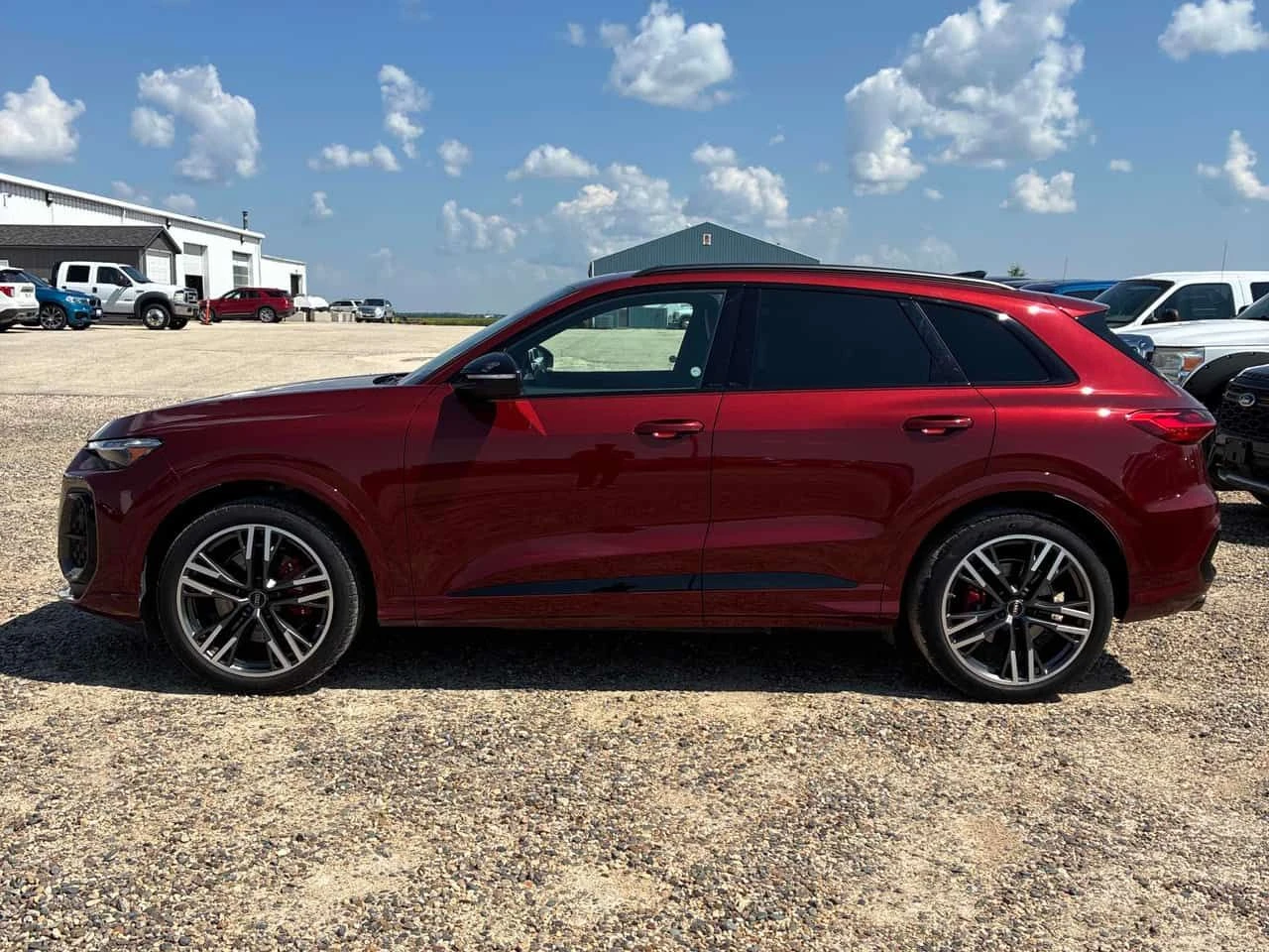 Audi SQ5 ТЕCHNIK| B&O| MASSAGE| ОБДУХ| HUD| 360| 2 КЛЮЧА| , снимка 2 - Автомобили и джипове - 55230795