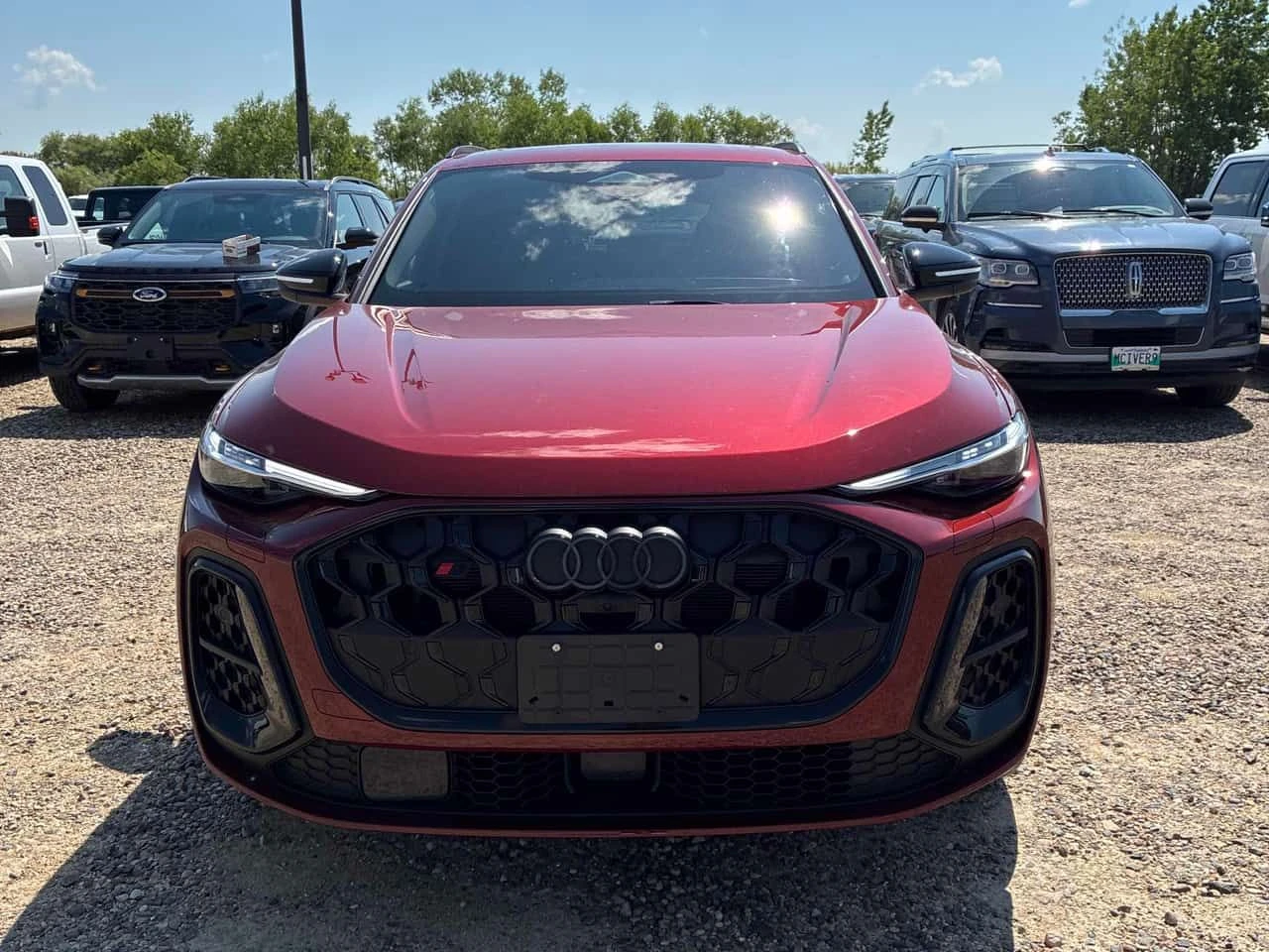Audi SQ5 ТЕCHNIK| B&O| MASSAGE| ОБДУХ| HUD| 360| 2 КЛЮЧА| , снимка 5 - Автомобили и джипове - 55230795