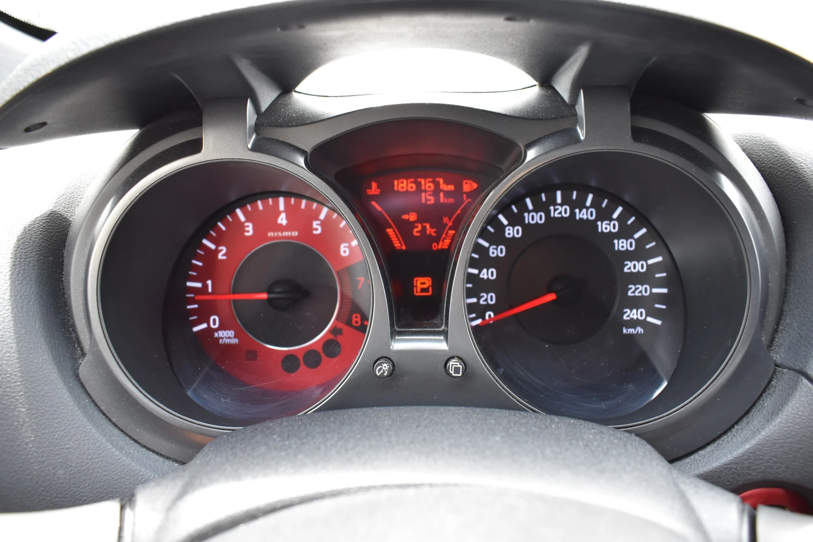 Nissan Juke 1.6Т* NISMO* ALCANTARA, снимка 16 - Автомобили и джипове - 55460160