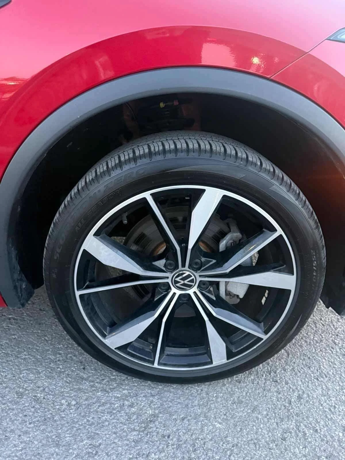 VW Tiguan Highline R Line /360/Fender/Обдухване/Carfax, снимка 14 - Автомобили и джипове - 56267249