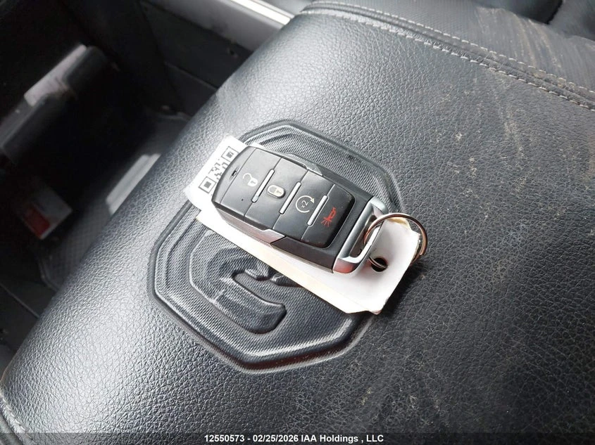 Dodge RAM 1500 5.7l, снимка 11 - Автомобили и джипове - 56443987