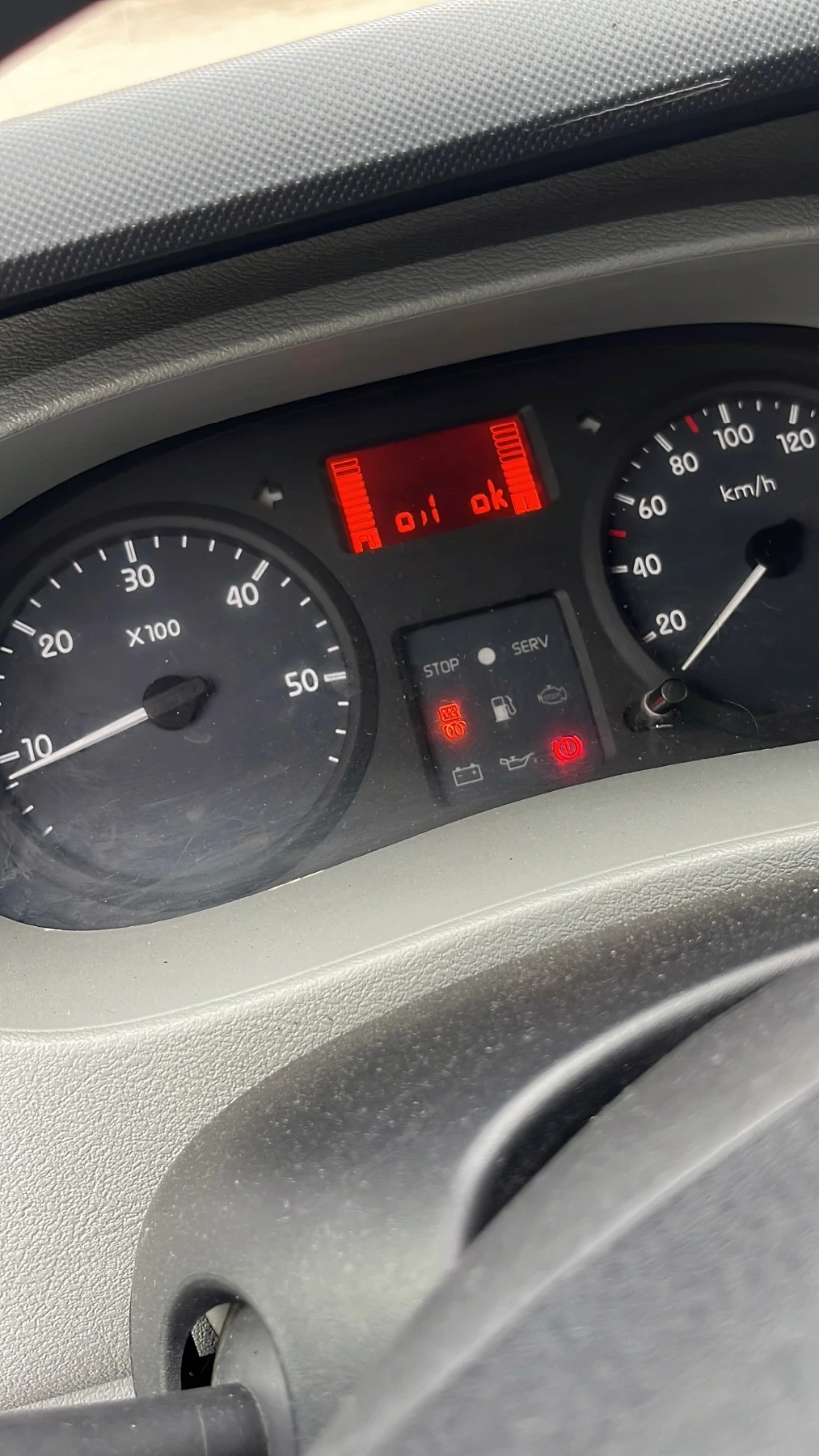 Renault Master 194 к.км реални, климатик елек.пакет - изображение 7