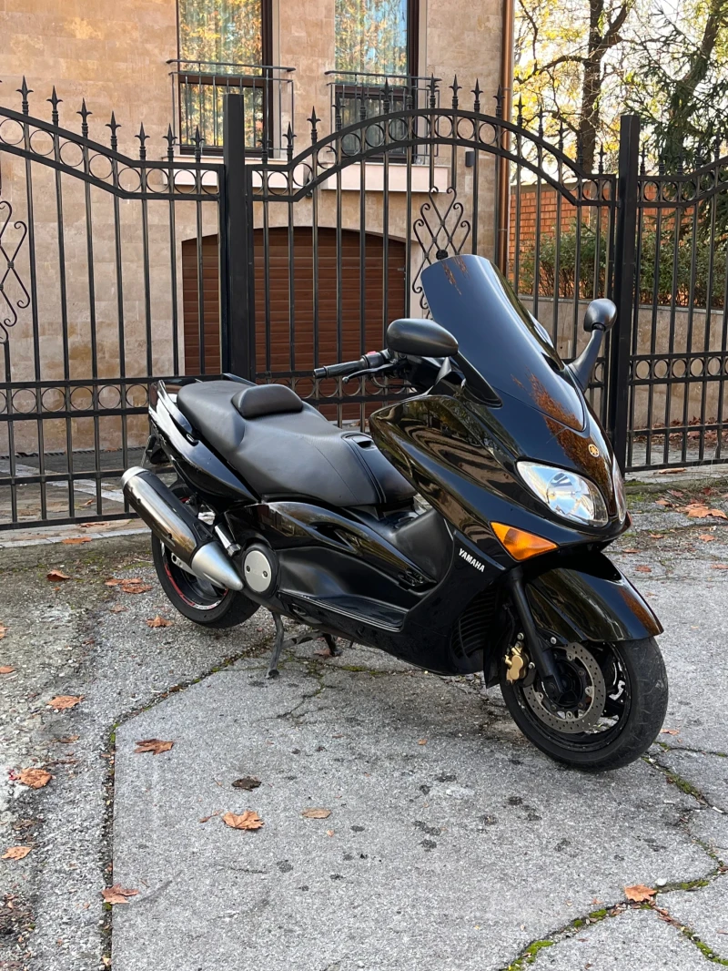 Yamaha T-max