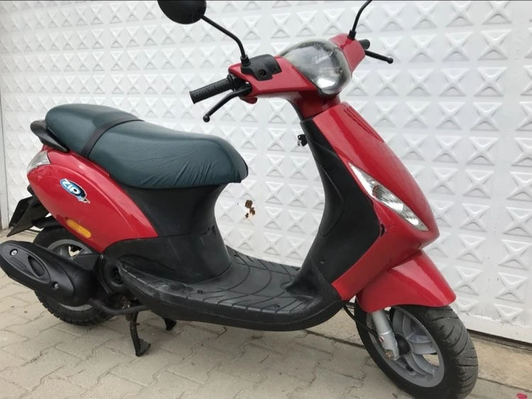 Piaggio Zip 4t 50 куб., снимка 3 - Мотоциклети и мототехника - 47338486