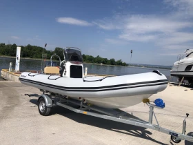 Надуваема лодка Bombard Sunrider 5.50, снимка 3