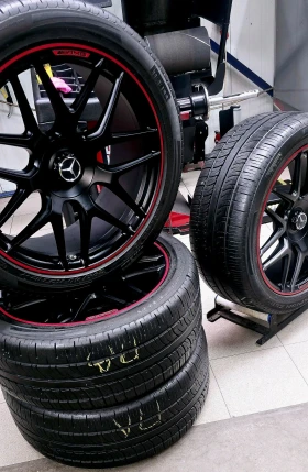        295/40R22  Mercedes-Benz G 63 AMG