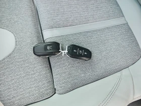 Peugeot 5008 1.6 BENZIN 165 KN, снимка 16