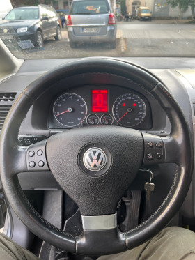 VW Touran 1.4 tsi Бензин , снимка 6 - Автомобили и джипове - 45515201