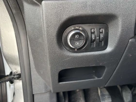 Opel Corsa 1.2 Gas, снимка 5