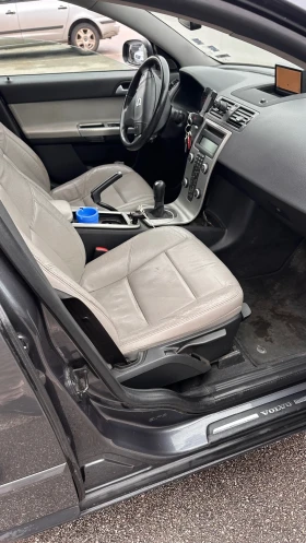 Volvo S40 - 3300 € / 6454.24 лв. - 39845976 6