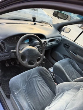 Renault Megane 1.9 100 - 900 € / 1760.25 лв. - 15418213 10