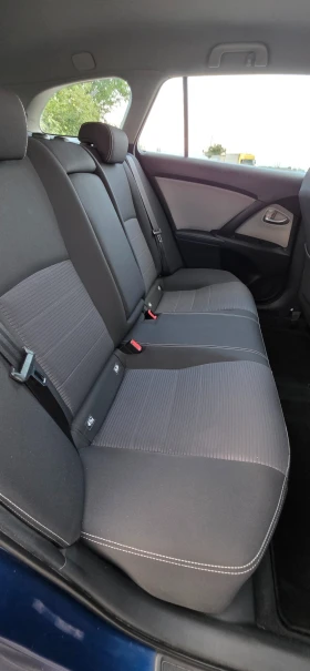 Toyota Avensis | Mobile.bg � ����� ������ 7