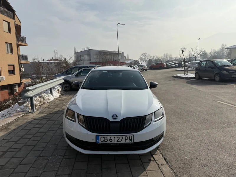 Skoda Octavia G-TEC, снимка 1 - Автомобили и джипове - 48753435