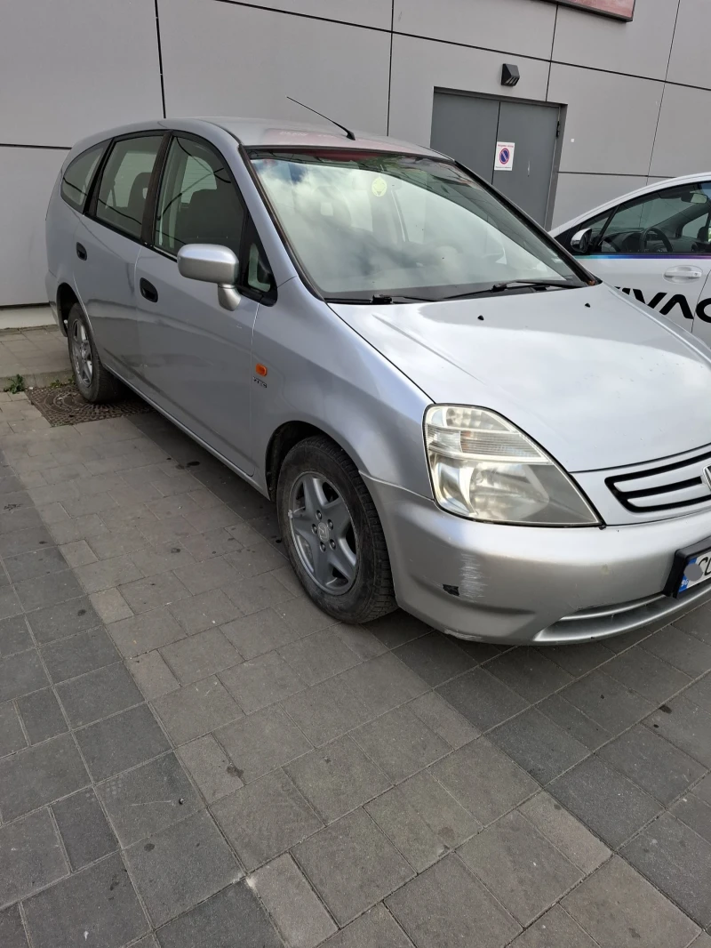 Honda Stream 1.7 бензин, снимка 3 - Автомобили и джипове - 49518452