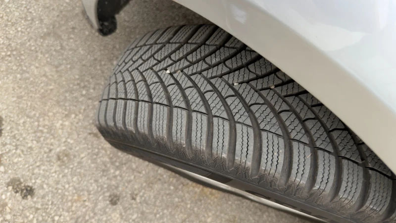 VW Golf 1.4бензин нов внос Германия, снимка 16 - Автомобили и джипове - 51939219