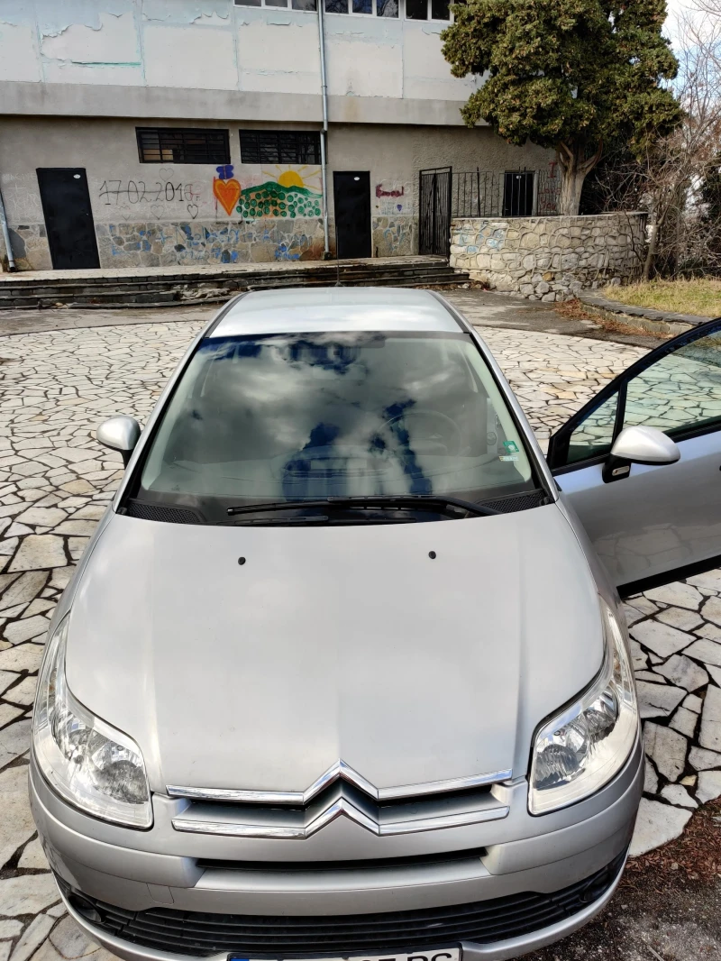 Citroen C4 1.4i, снимка 9 - Автомобили и джипове - 50857419