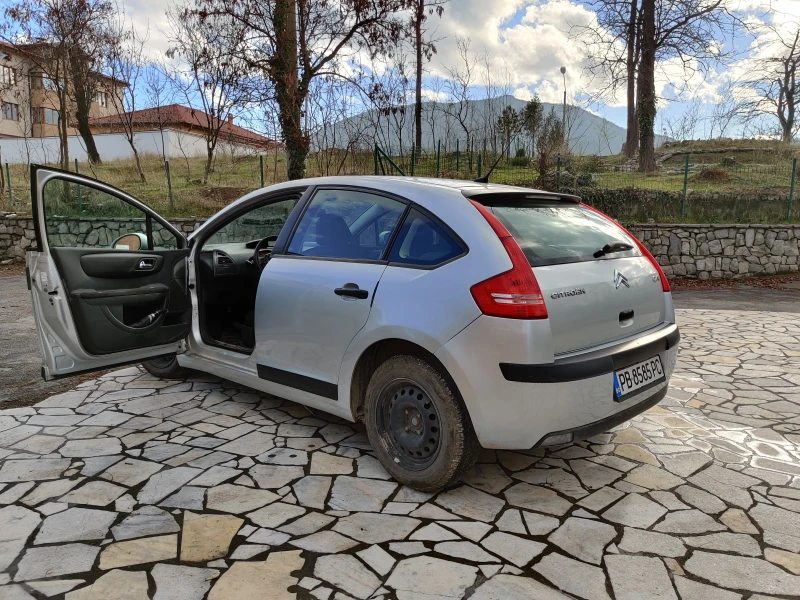 Citroen C4 1.4i, снимка 5 - Автомобили и джипове - 50857419