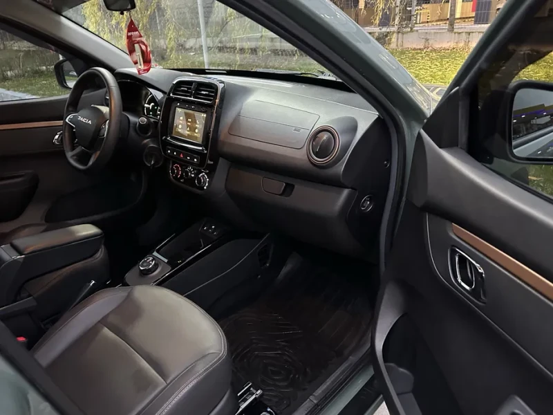 Dacia Spring Extreme 65 Facelift, снимка 7 - Автомобили и джипове - 52892359