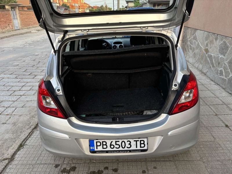 Opel Corsa 1.2 Gas, снимка 8 - Автомобили и джипове - 52968480