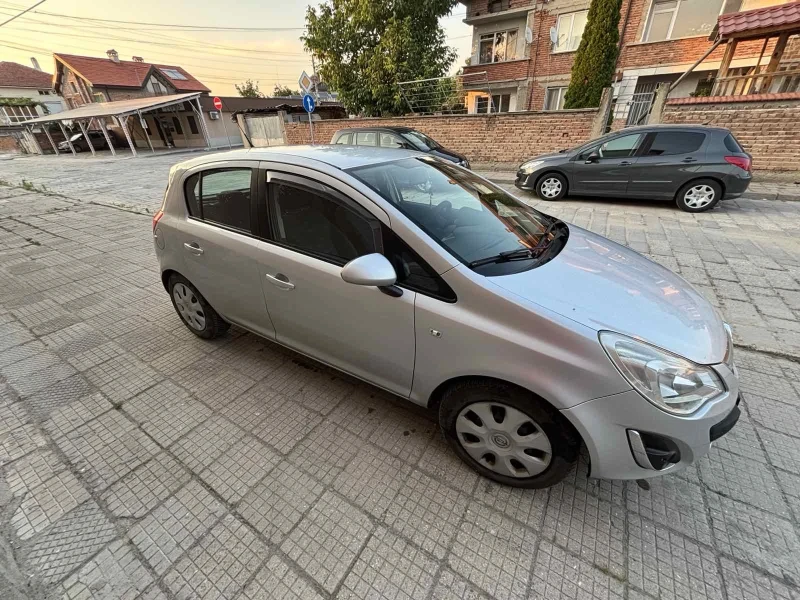 Opel Corsa 1.2 Gas, снимка 15 - Автомобили и джипове - 52968480
