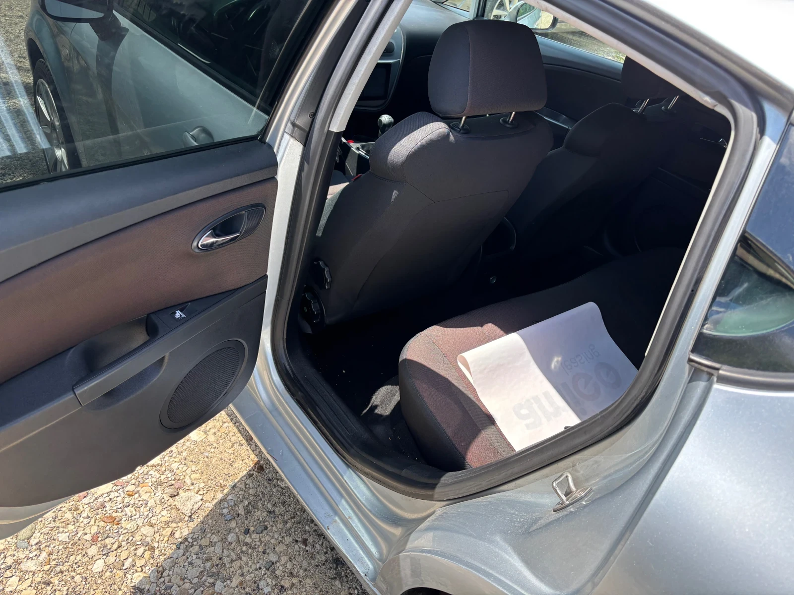 Seat Leon 2.0 TDI - изображение 7