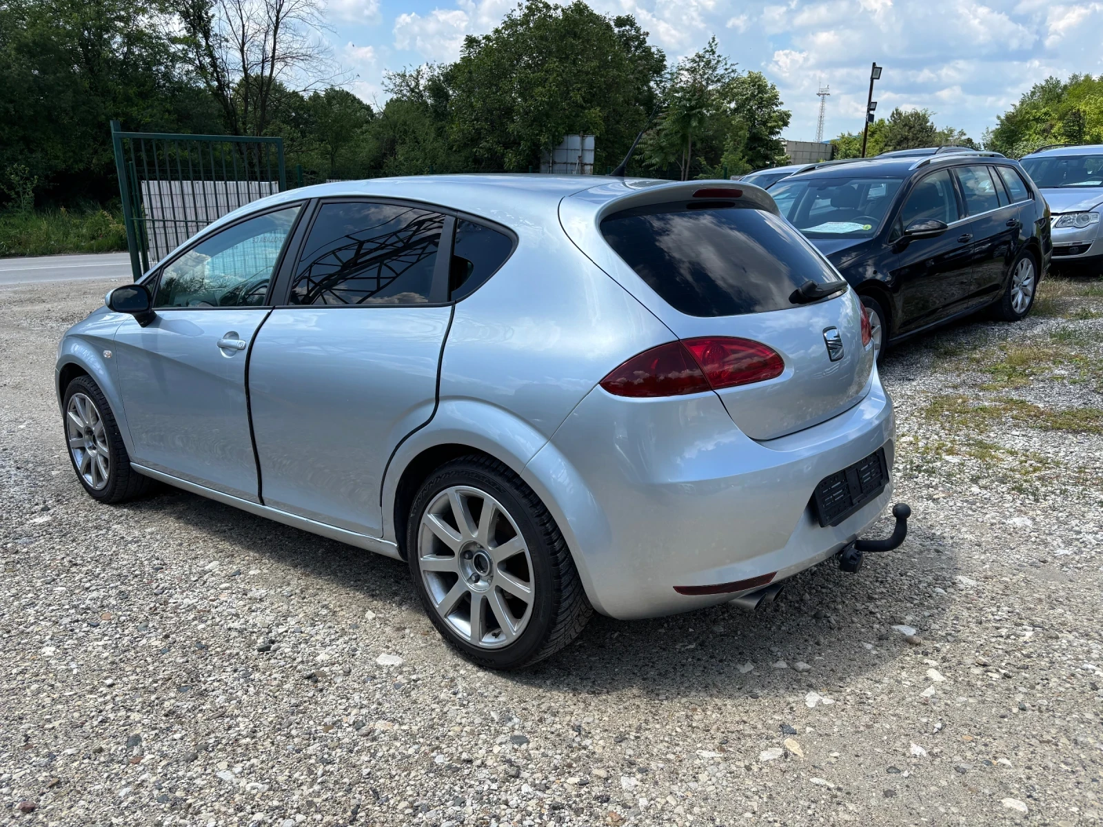 Seat Leon 2.0 TDI - изображение 6