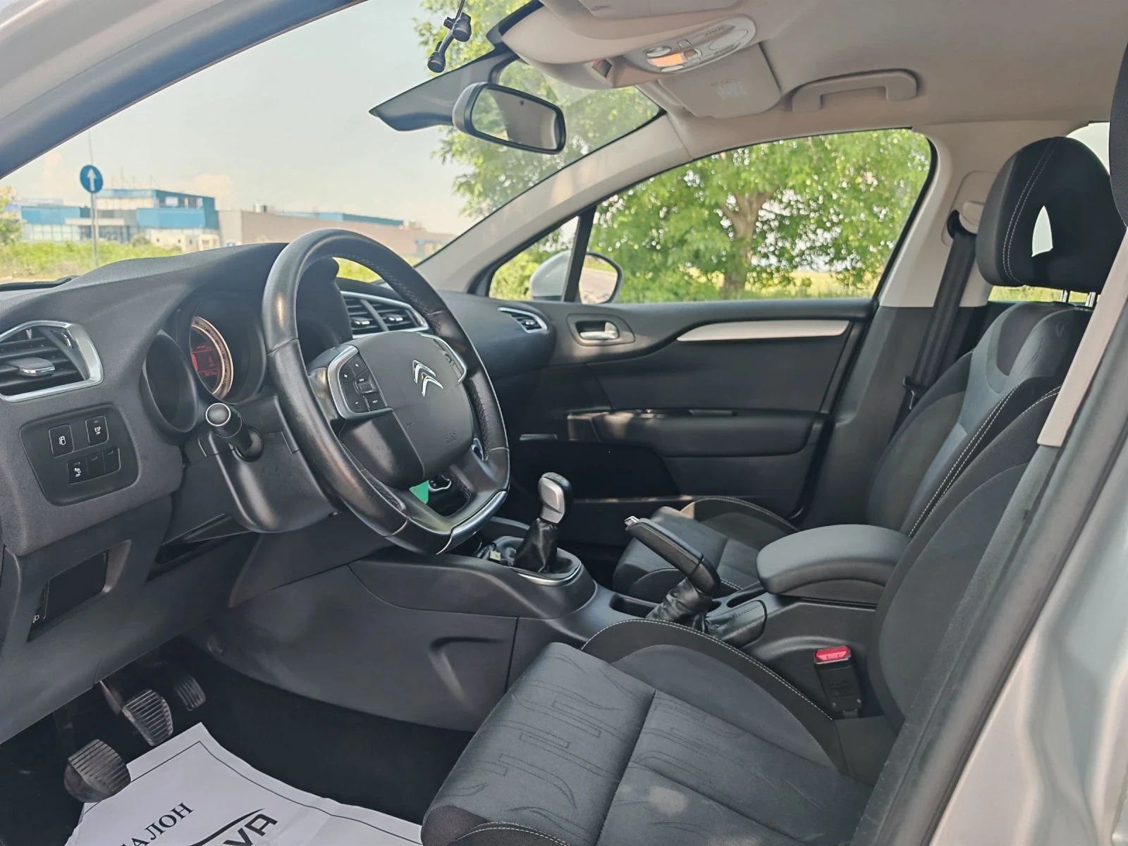 Citroen C4 1.6 ДИЗЕЛ 93 К.С. КАТО НОВА! УНИКАТ  - изображение 8