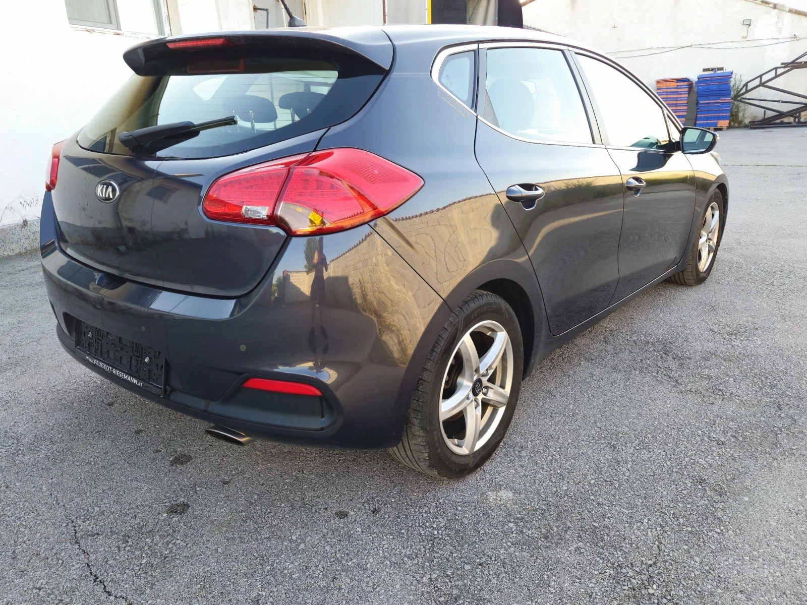 Kia Ceed 1.6crdi - изображение 9