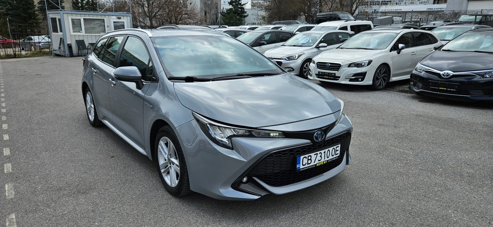 Toyota Corolla 1.8 Hybrid Touring Sports  Business Tech, снимка 3 - Автомобили и джипове - 52153646