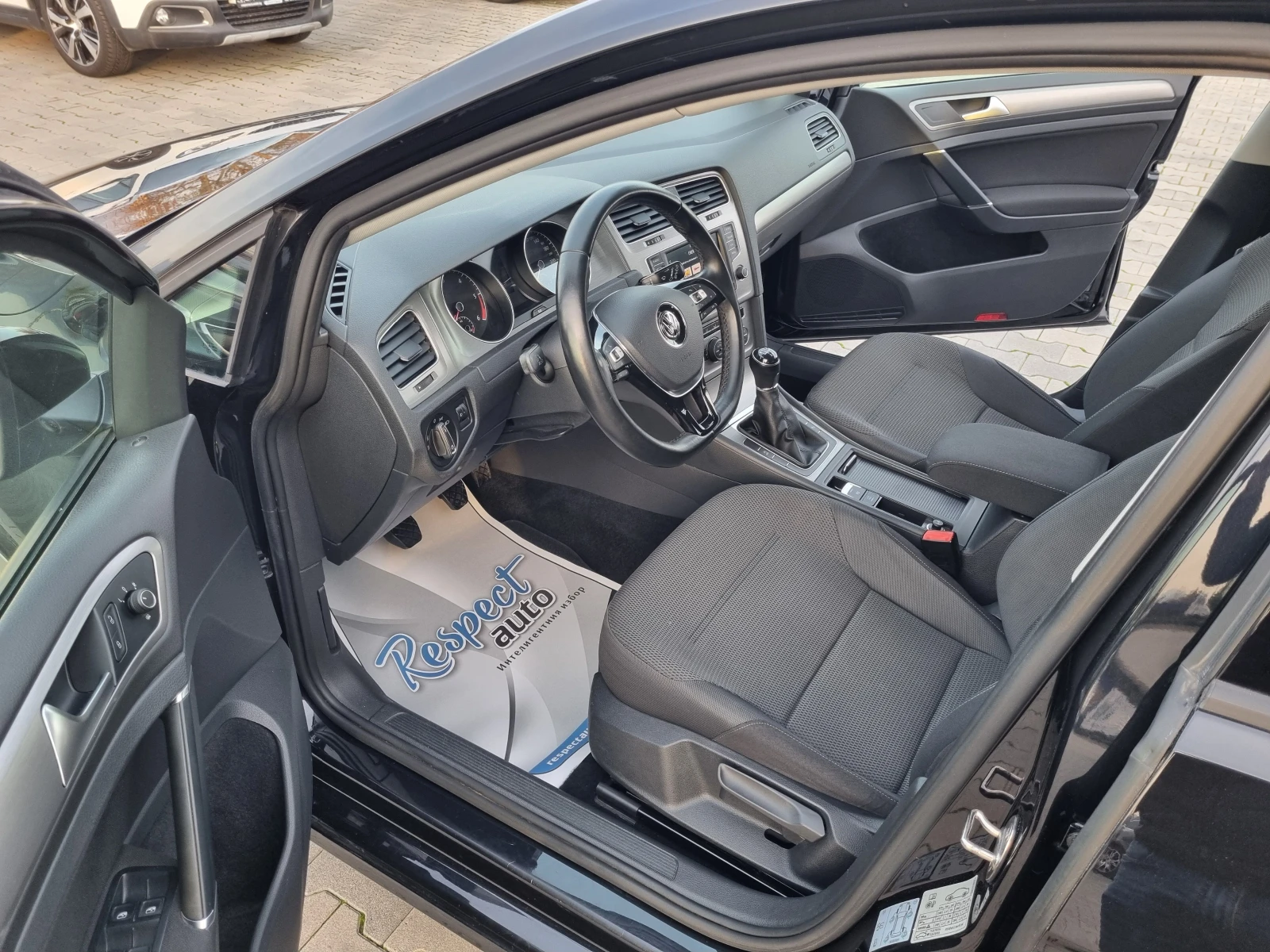 VW Golf 1.6TDi-110ps 2017. | Mobile.bg   7