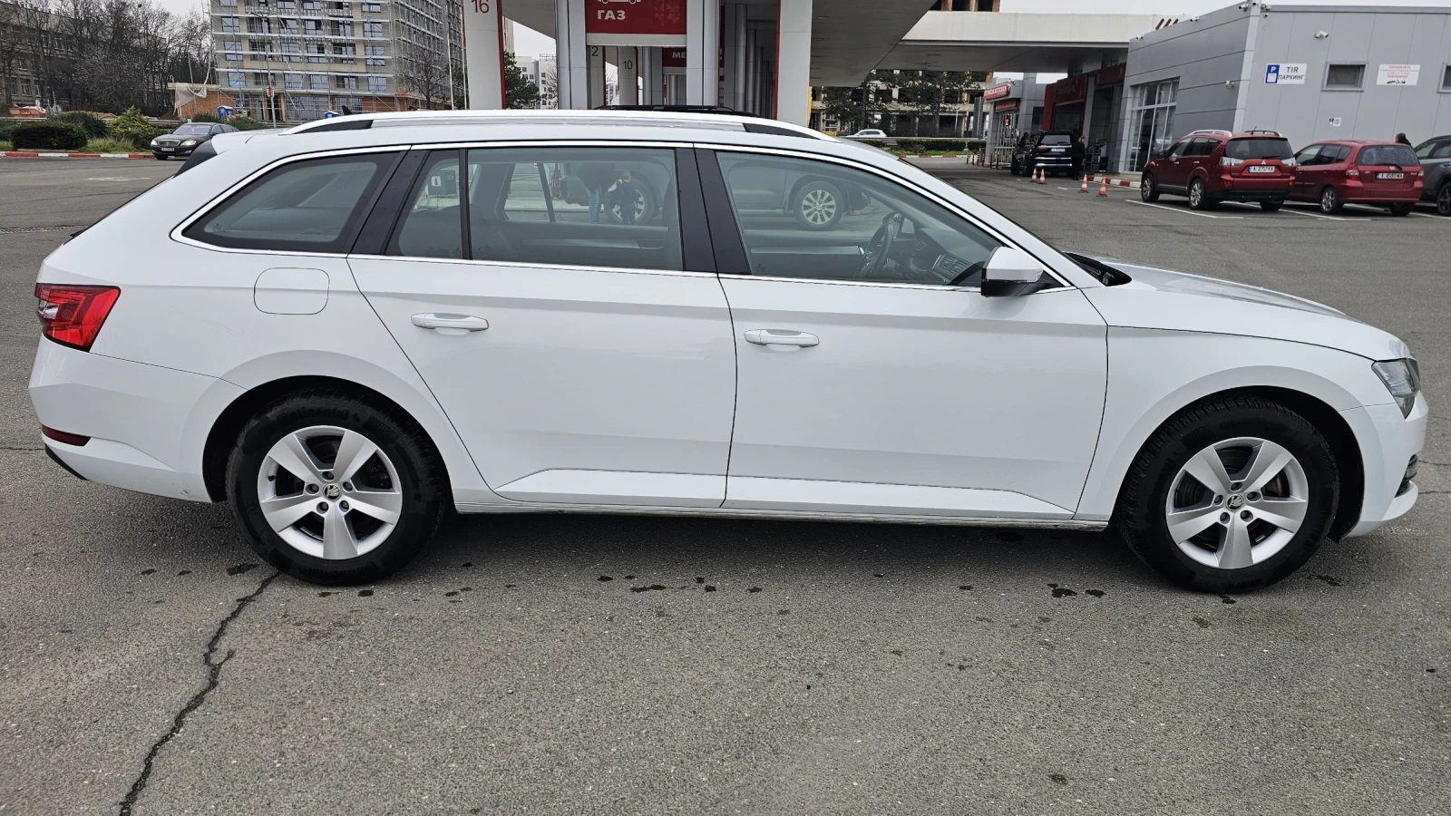 Skoda Superb 1.5 TURBO - 150 к.с - automat 7G - изображение 6