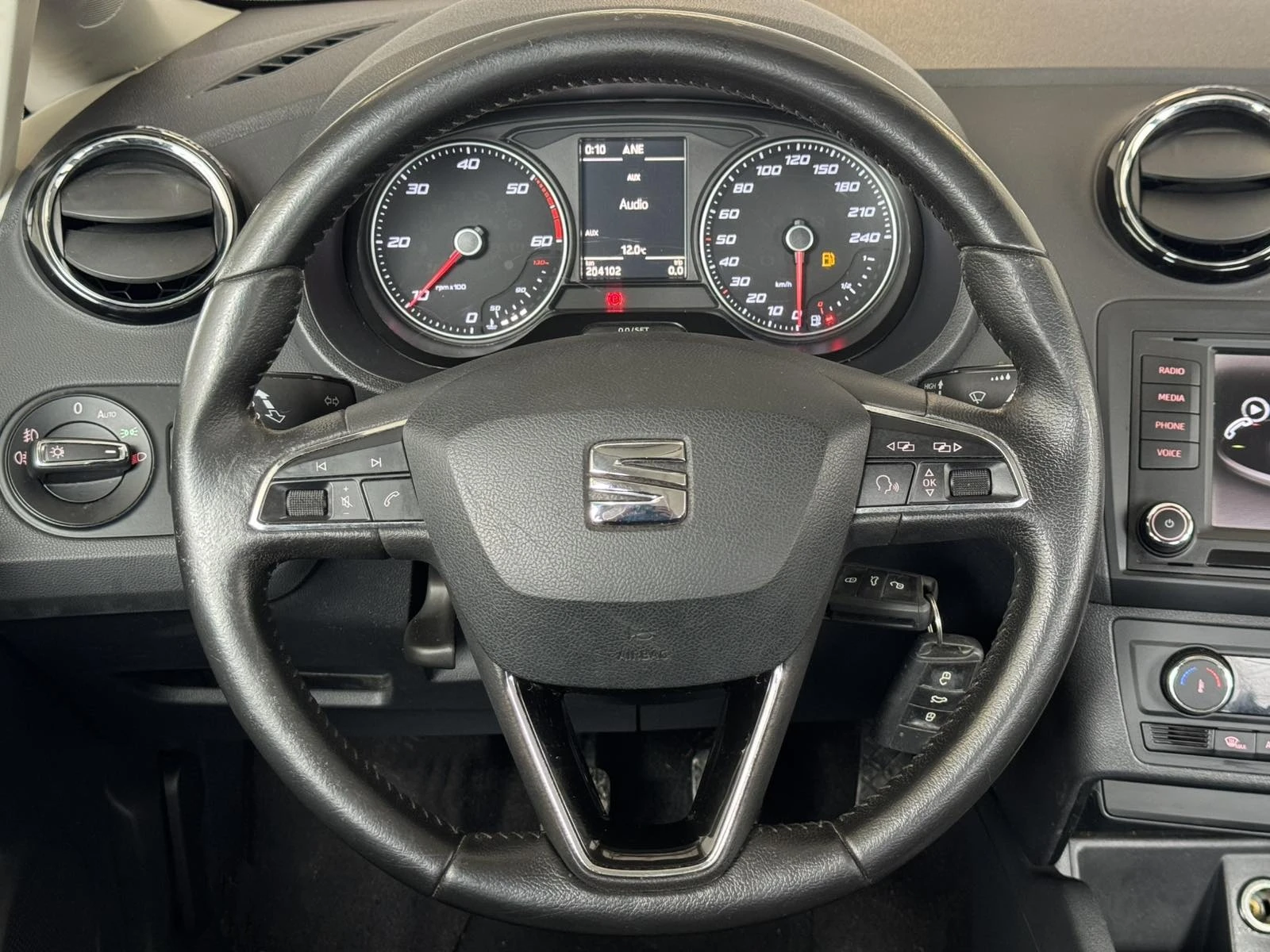 Seat Ibiza 1.4 TDI  Eu- 6W, снимка 9 - Автомобили и джипове - 54076522