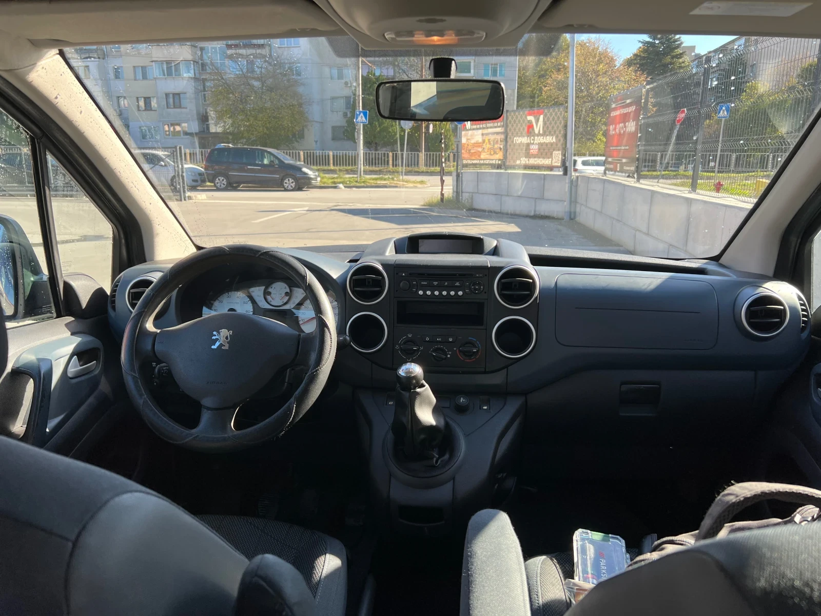 Peugeot Partner 1.6 HDI TEPEE, снимка 6 - Автомобили и джипове - 54341380